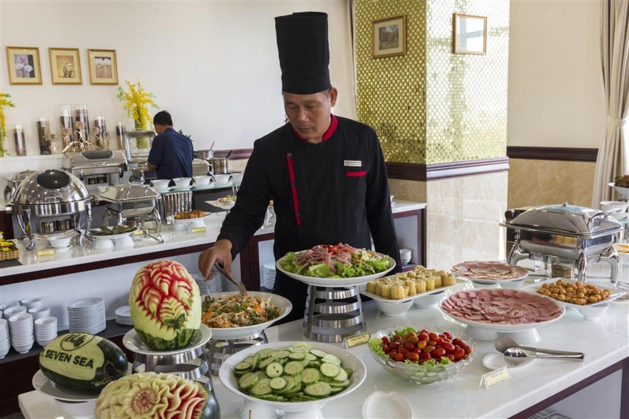 7 Seven Sea Hotel Дананг Экстерьер фото