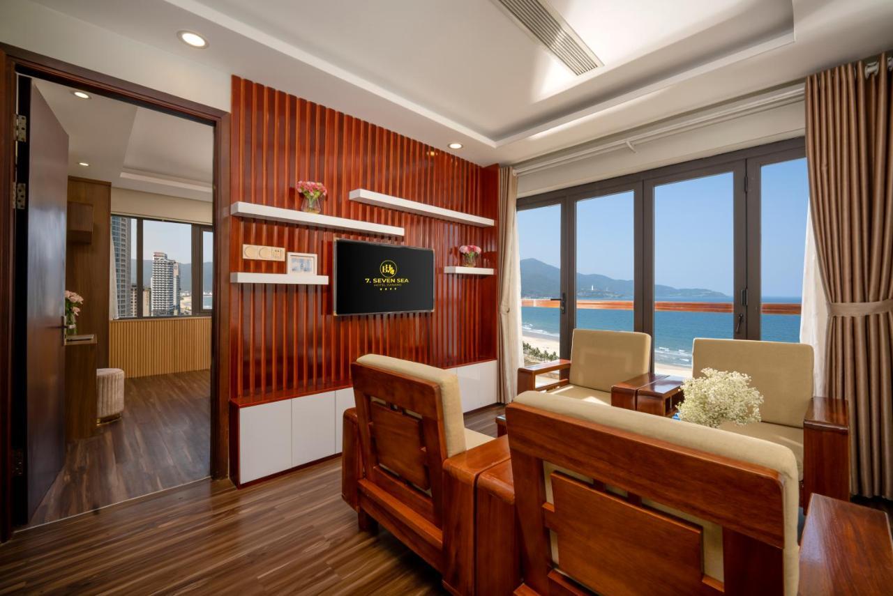 7 Seven Sea Hotel Дананг Экстерьер фото