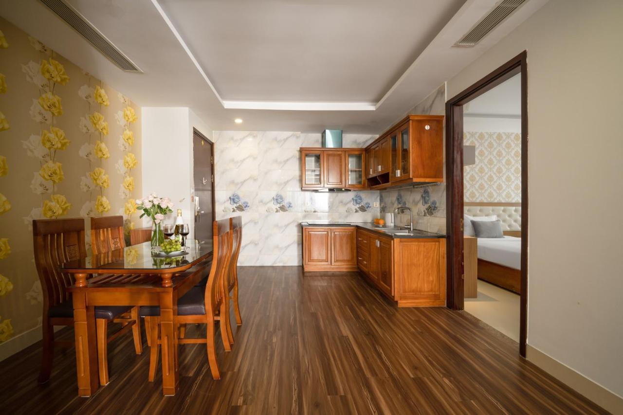 7 Seven Sea Hotel Дананг Экстерьер фото