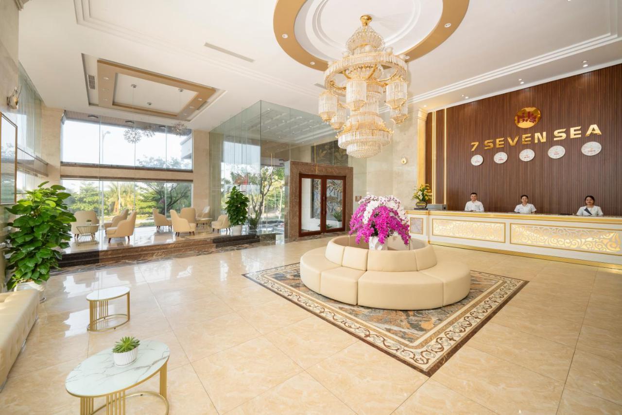 7 Seven Sea Hotel Дананг Экстерьер фото