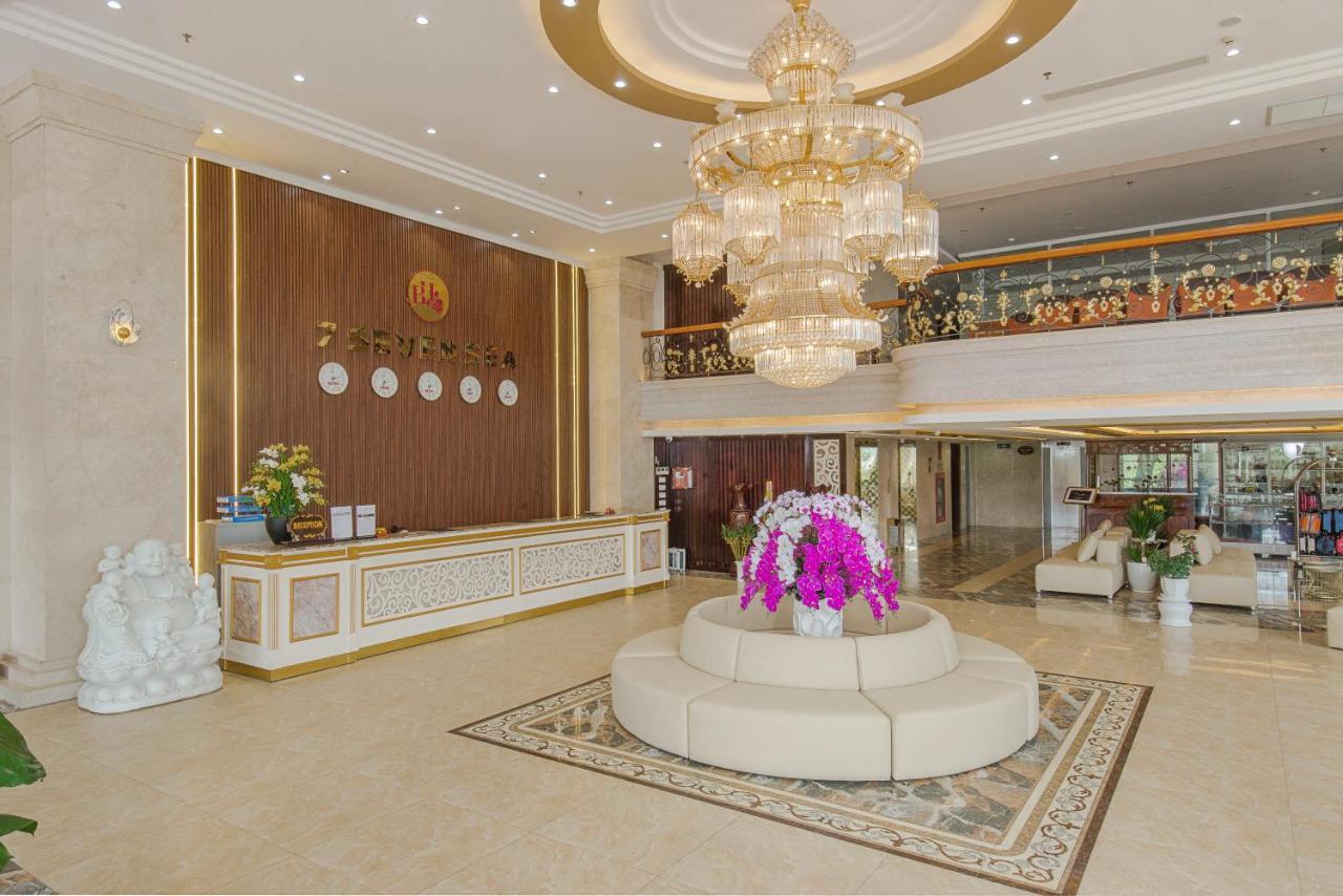 7 Seven Sea Hotel Дананг Экстерьер фото